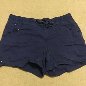 Gloria Vanderbilt sz18 Navy Shorts